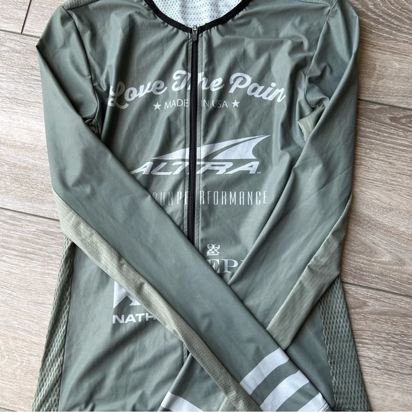 Peak Run Performance  Love The Pain Pusey Jersey Jacket - Picture 5 of 16